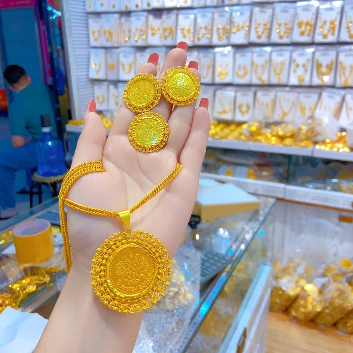 Nieuwe 24K Vergulde Dubai Sier - Wedding Zone recensie en prijs