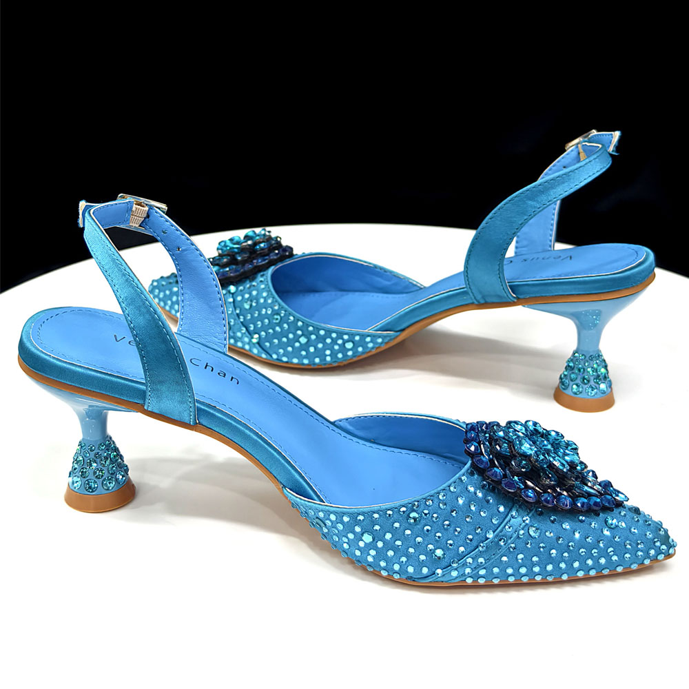 Kristallen strass hakken en cl - Wedding Vendor recensie en prijs